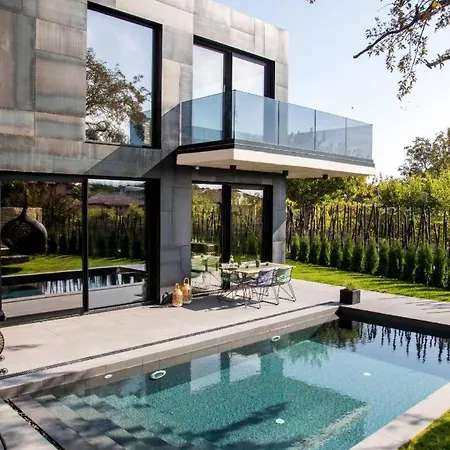 Luxury Vila Laxzuly 3 Bdr With Pool Βίλα *